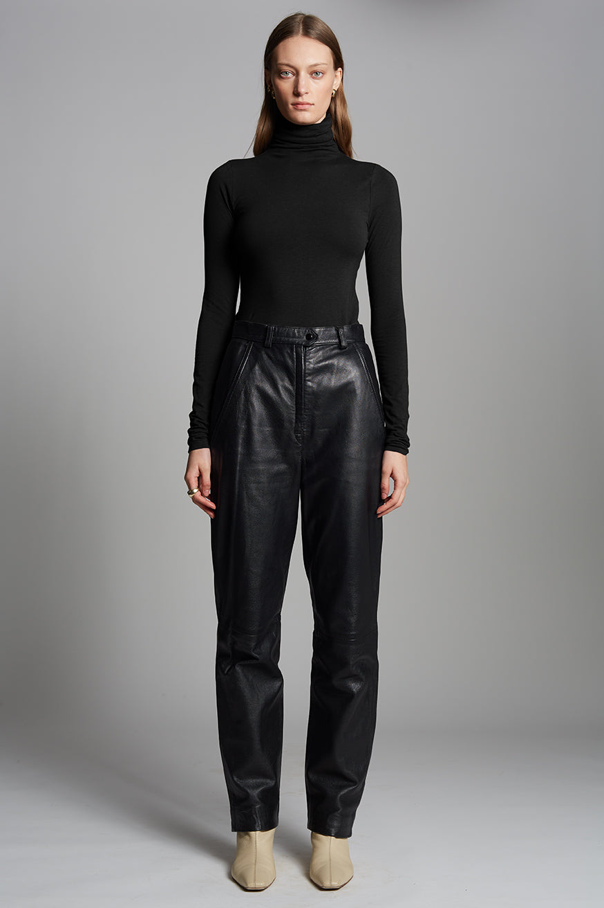 ANA T-NECK KNIT - BLACK