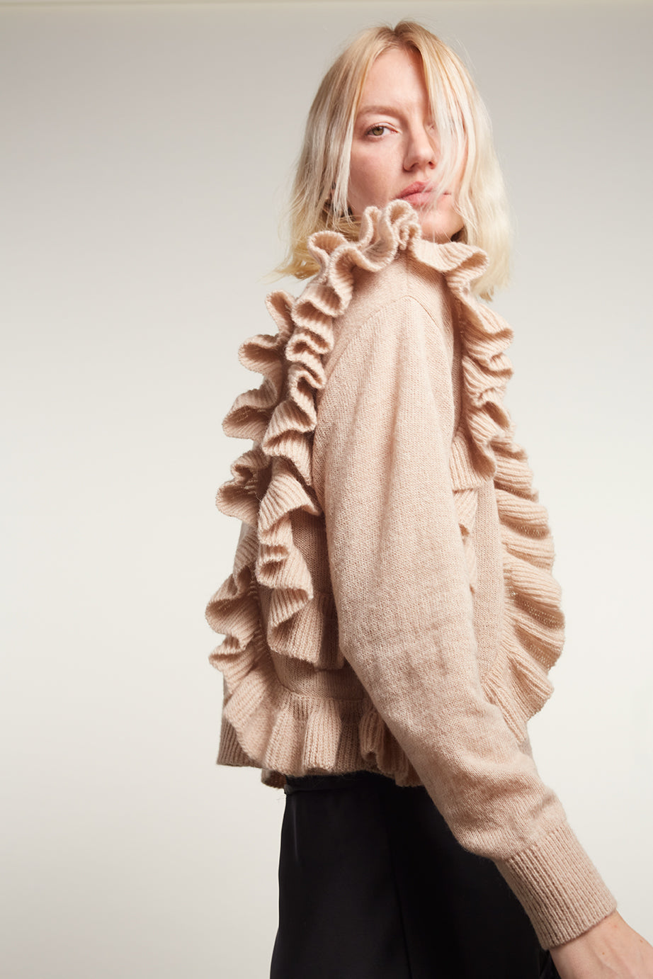 ELINA SWEATER | PALE CAMEL