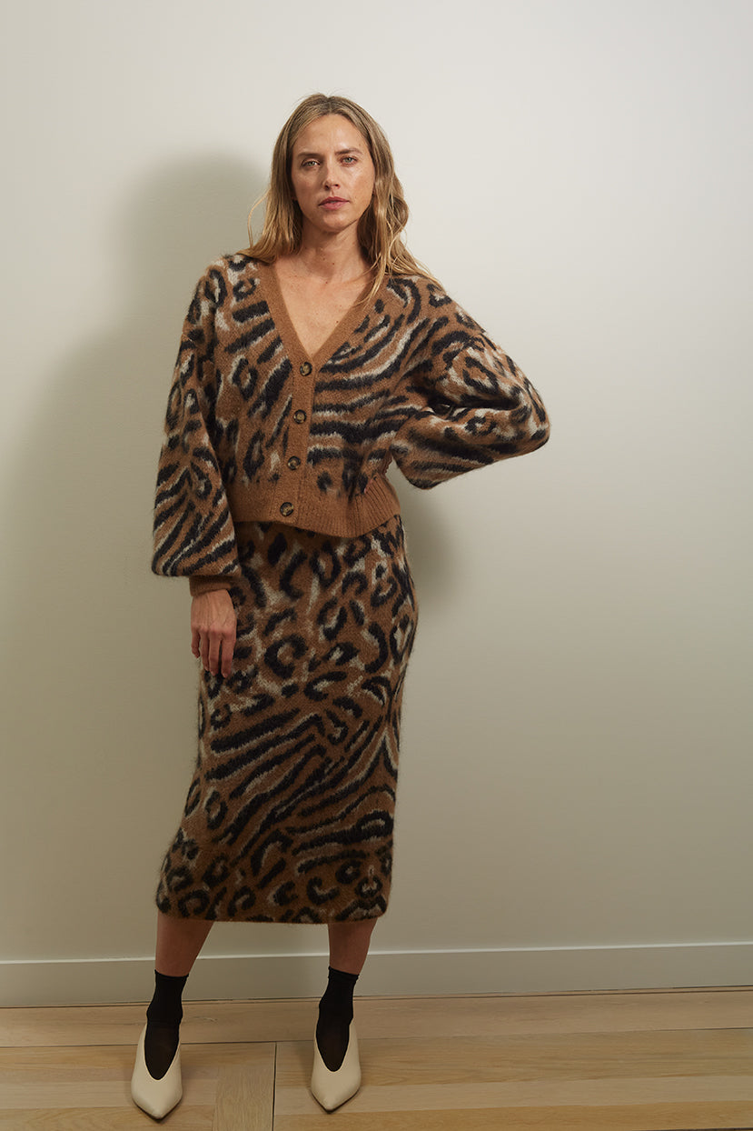Eleven Six Aviana Cardi in Camel, Black & Ivory