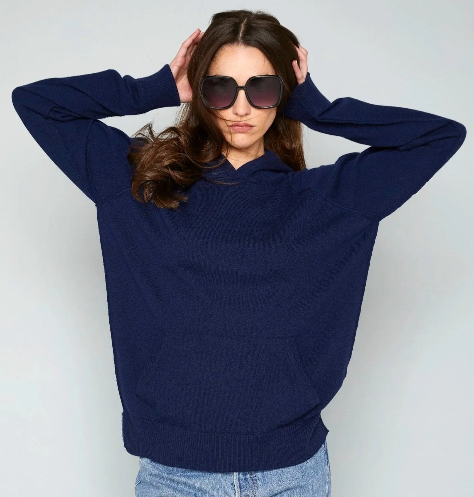 BROOKLYN NAVY SWEATER