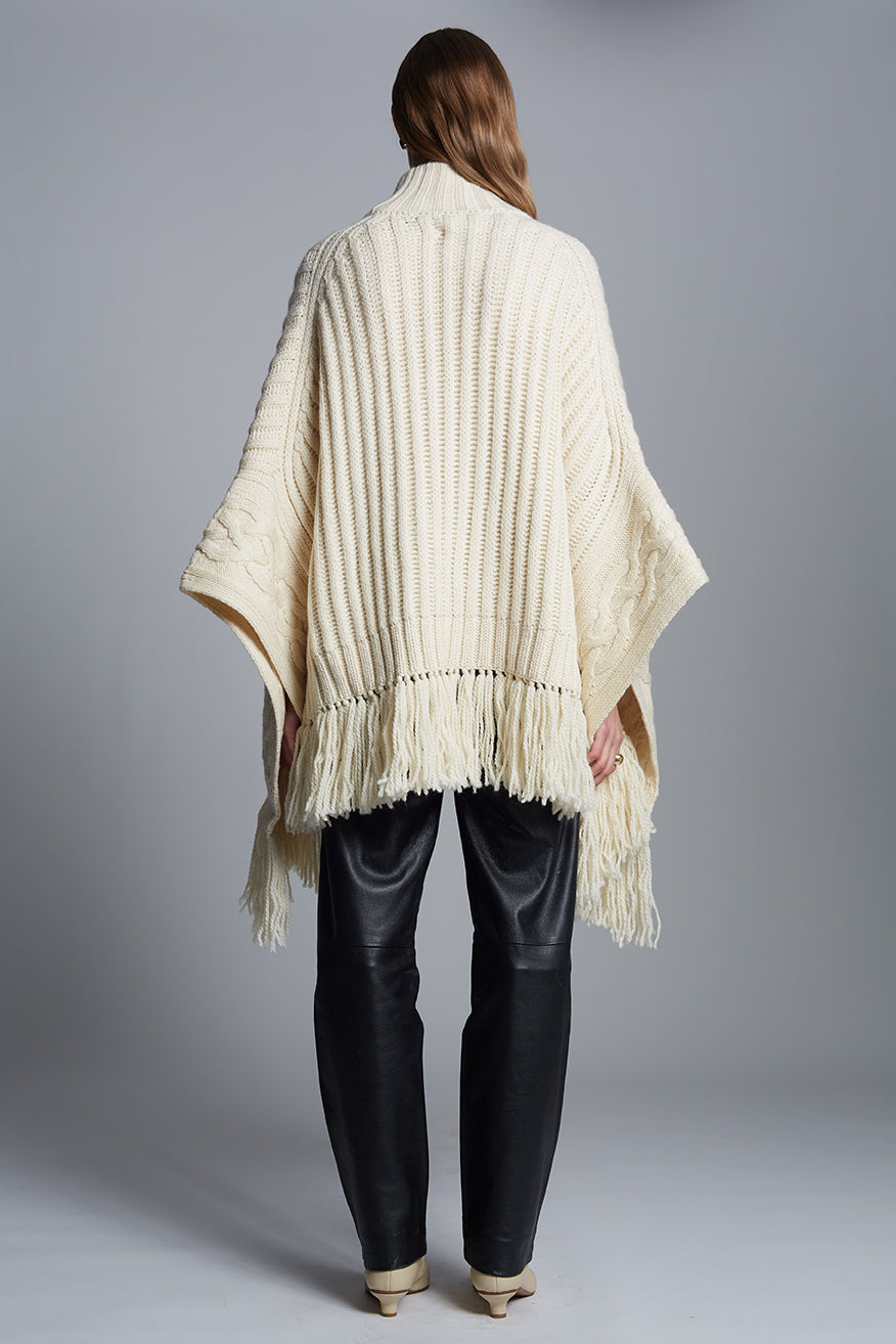 HANNI PONCHO