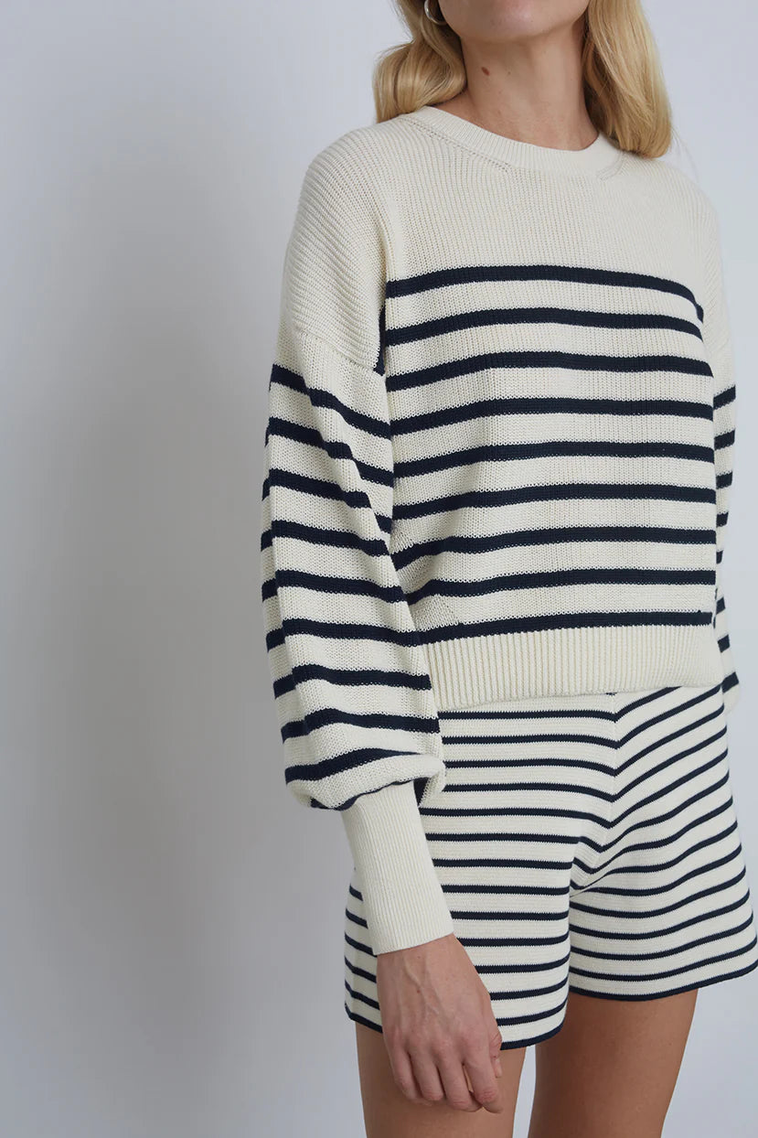 Lea Striped Short - Ivorn & Navy
