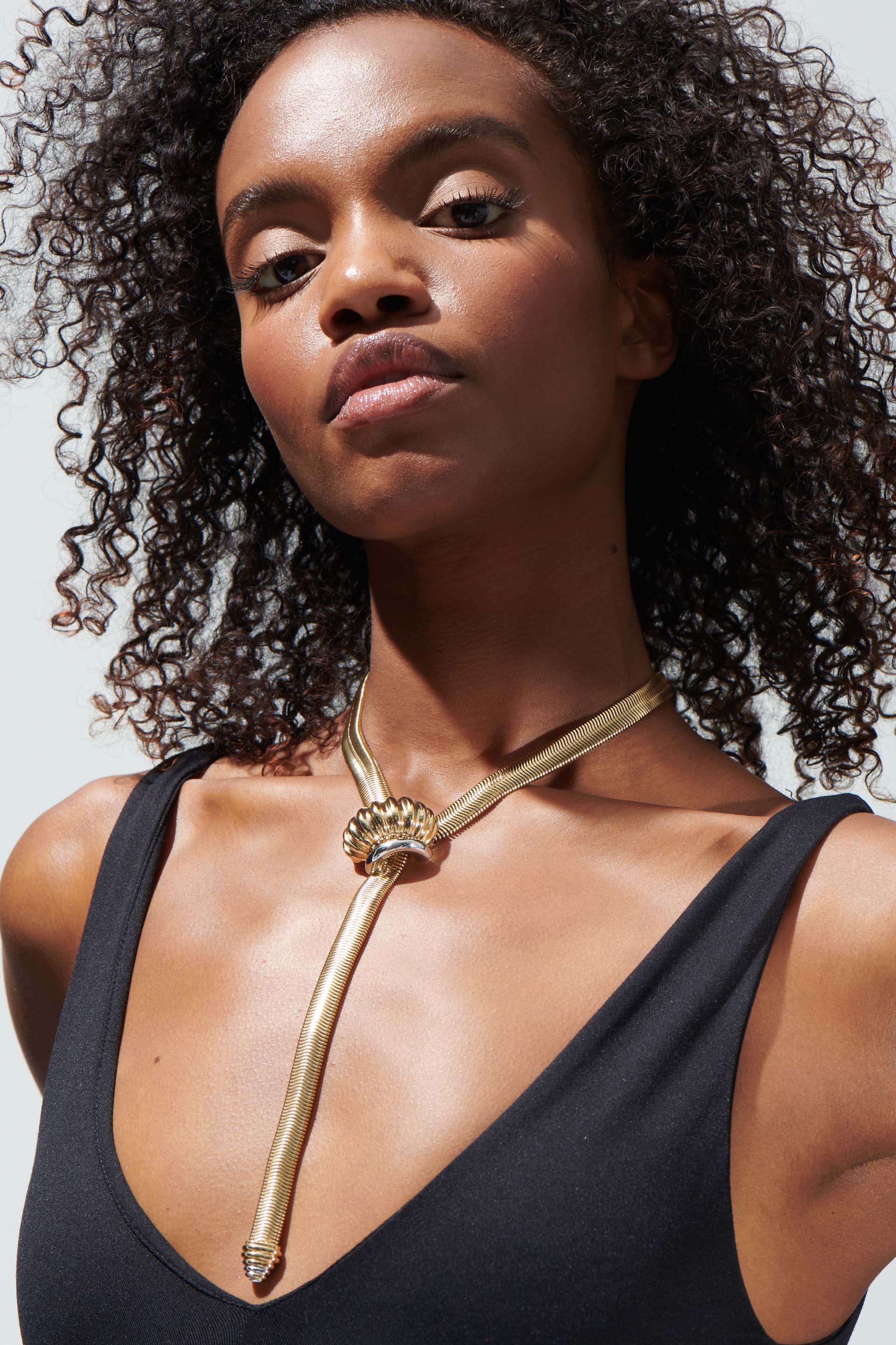 LEXI NECKLACE