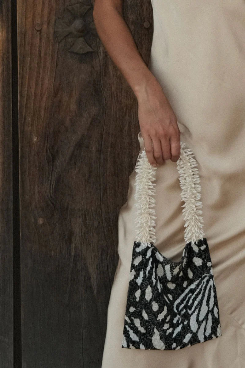 CLASH OF PRINTS BAG - BUTTERFLY BLACK, CREAM & WHITE