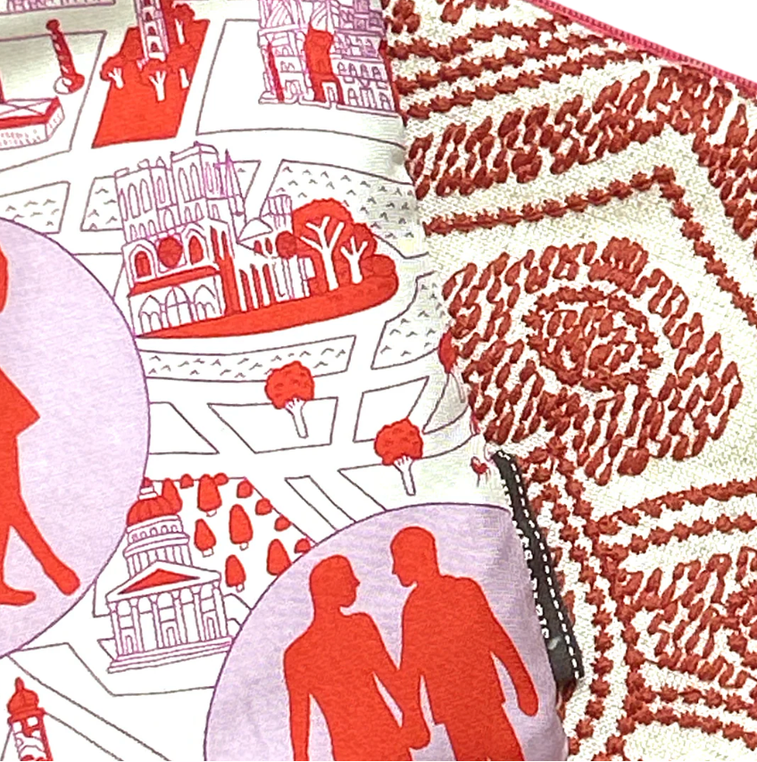 VINTAGE HERMES NOUVEAUX AMOUREUX DE PARIS SCARF ALL-AROUND BAG