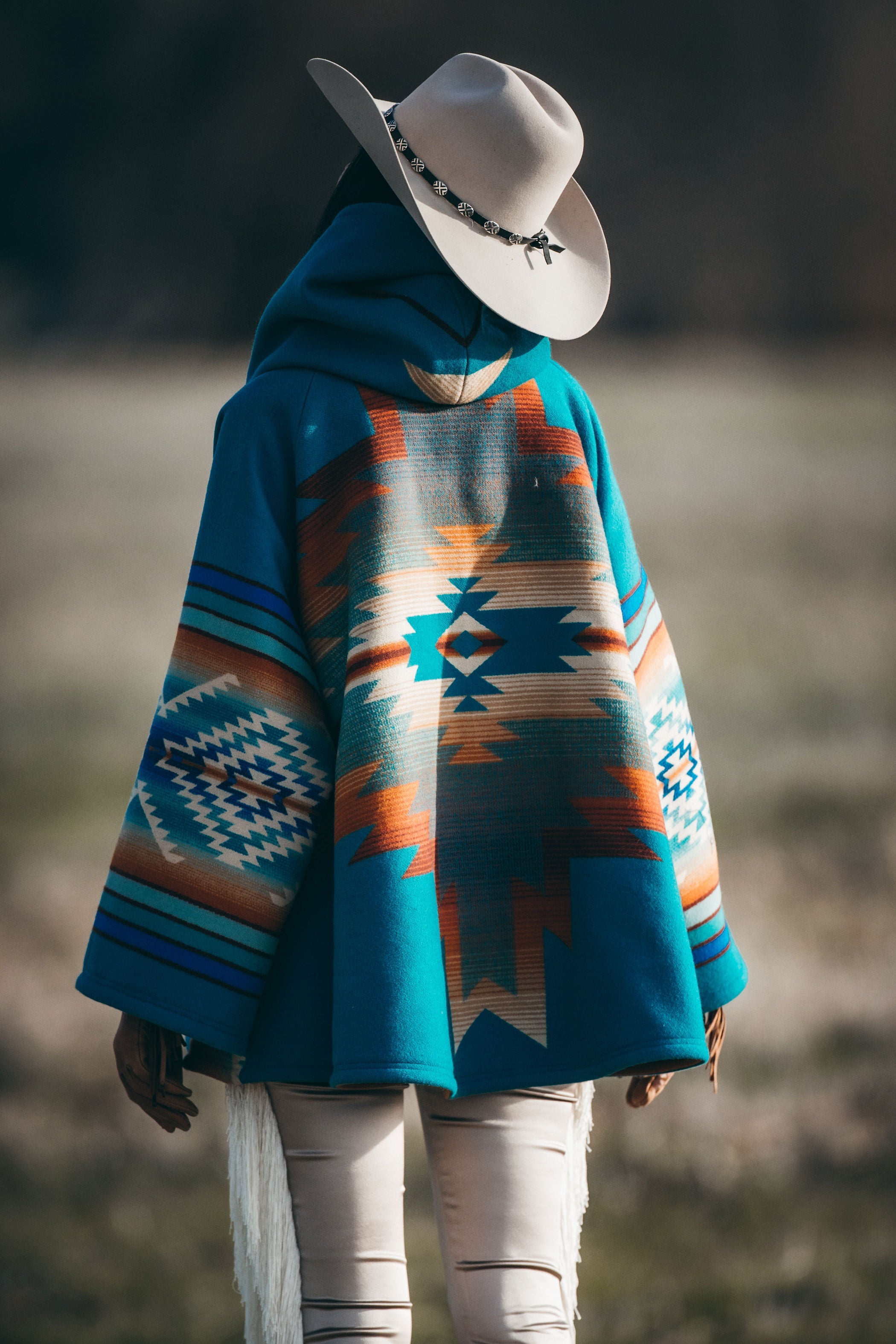 PAGOSA SPRINGS YELLOWSTONE CLASSIC CLOAK