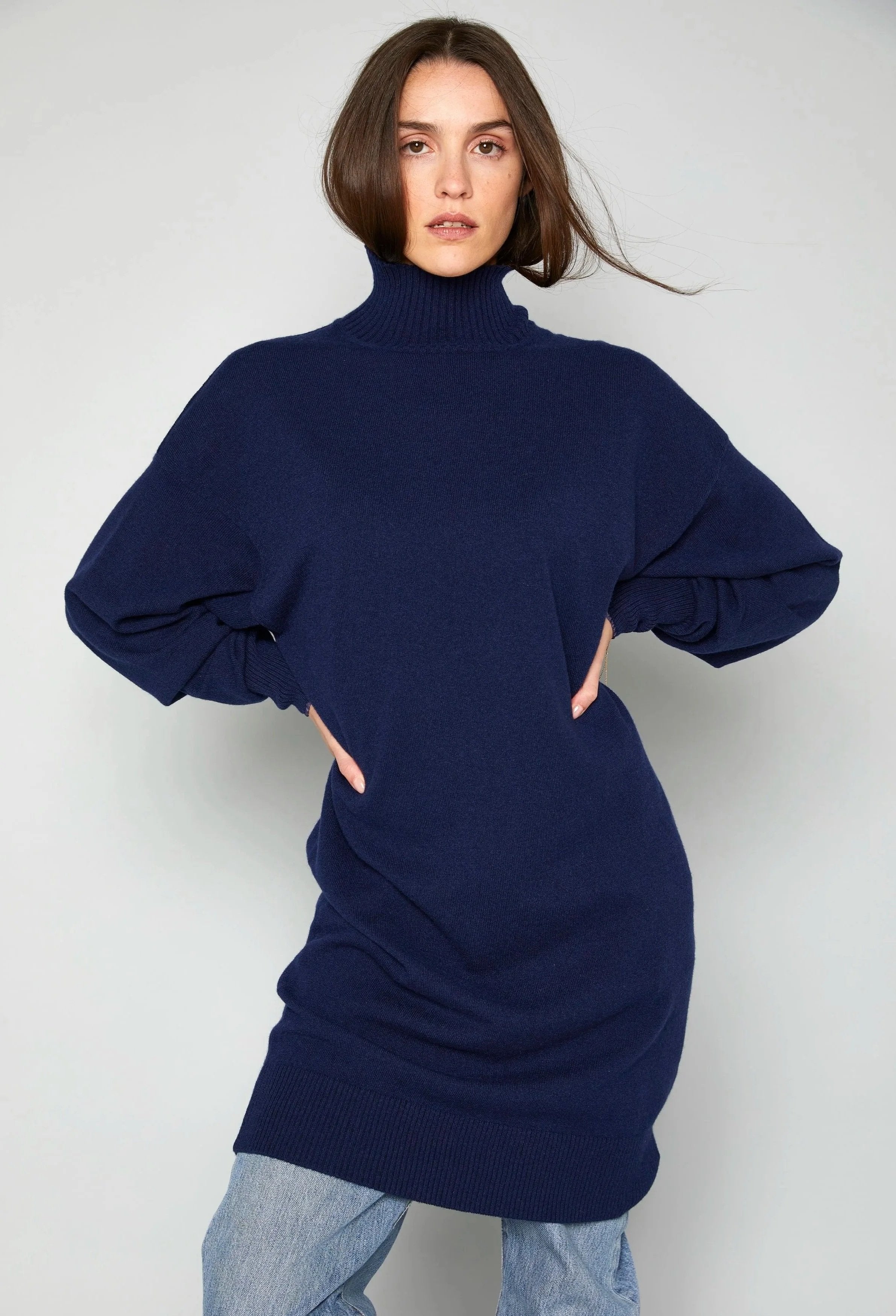 BERLIN SWEATER