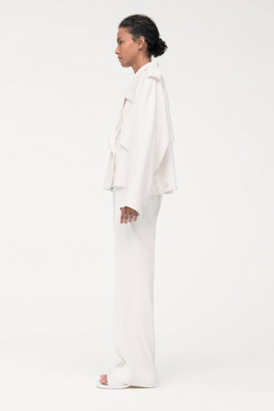 Fluid Cropped Trench - Off White