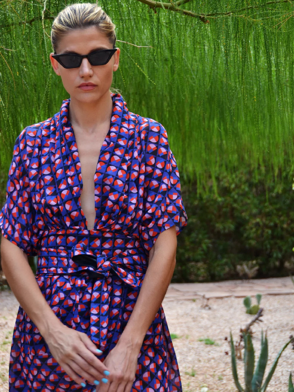 BROOKS' MOROCCAN KIMONO Red & Blue