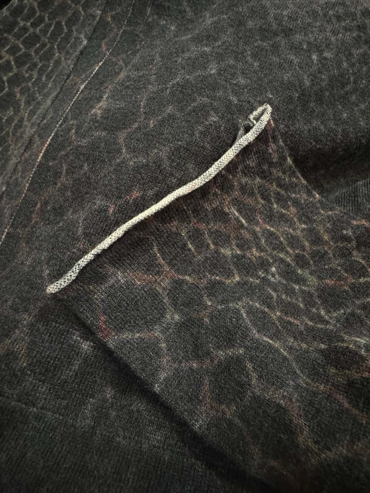 CASHMERE SNAKE PRINT CARDIGAN