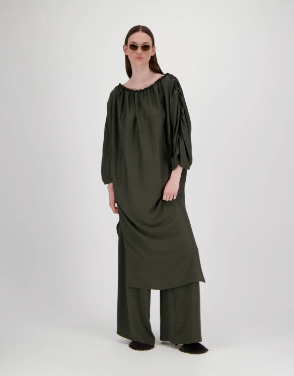 AMALIA PANT - BEETLE GREEN