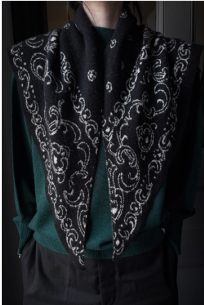 CASHMERE BANDANA - black w/ natural bandana