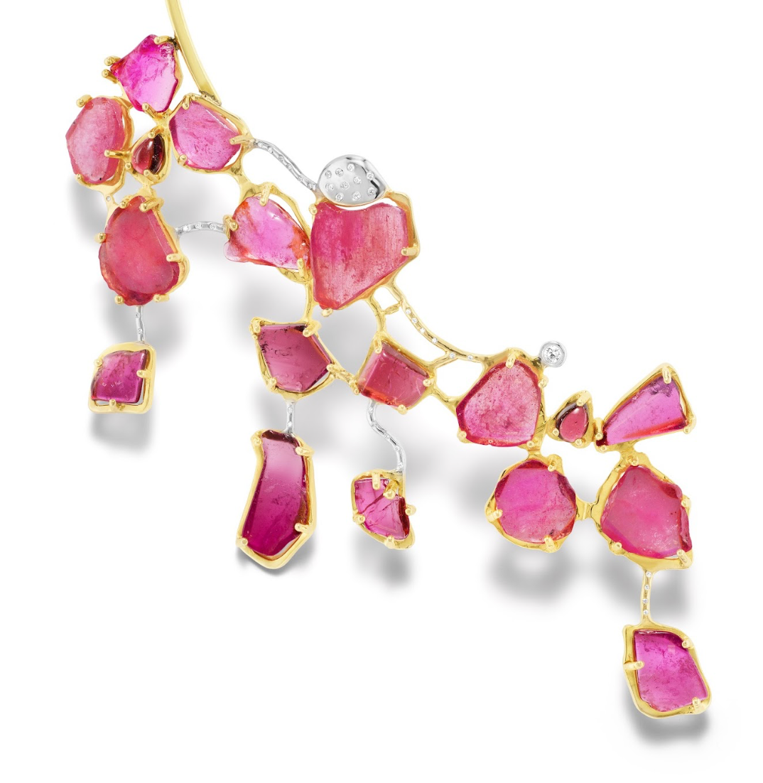 M FLOWERS NECKLACE