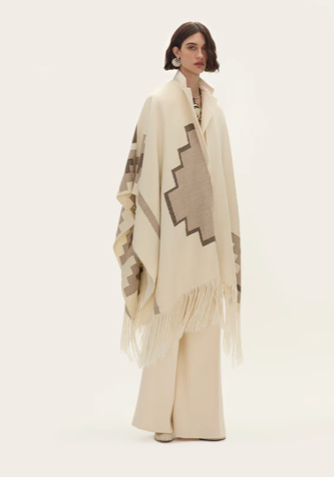 AMPI HANDLOOM RUANA