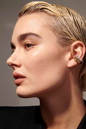 Vida Pave Ear-Cuff