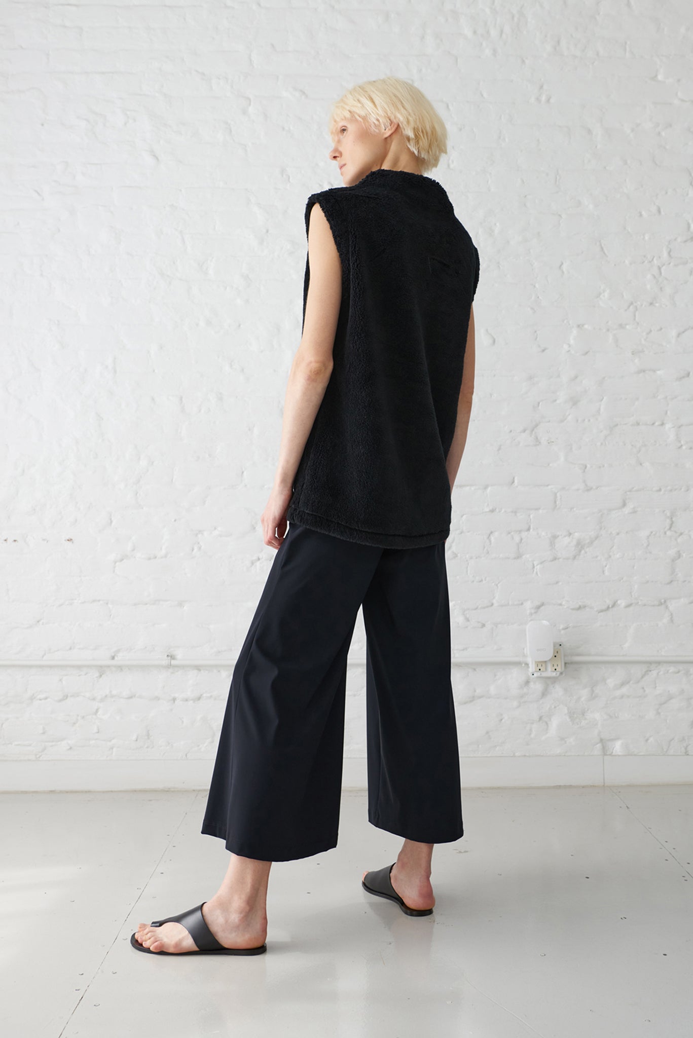 Holly Organic Cotton Vest - Black