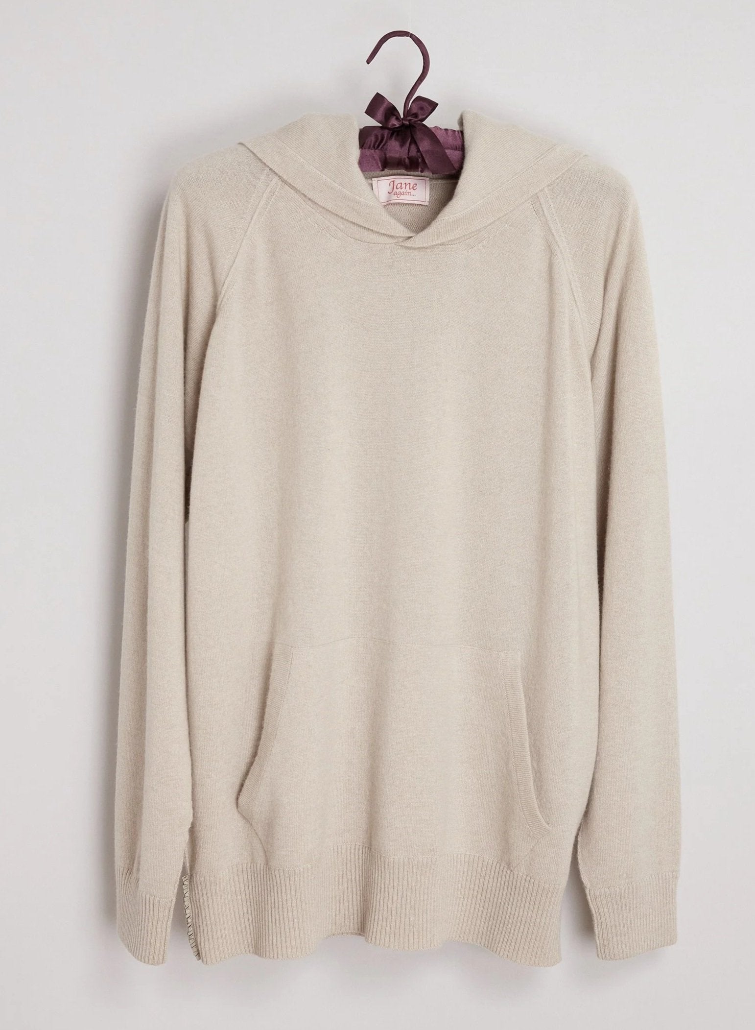 BROOKLYN BEIGE SWEATER