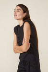 ECHO PADDED SHOULDER TEE - BLACK